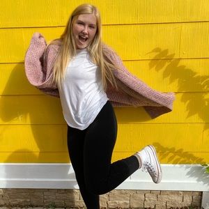 Meet your Posher, Corrin